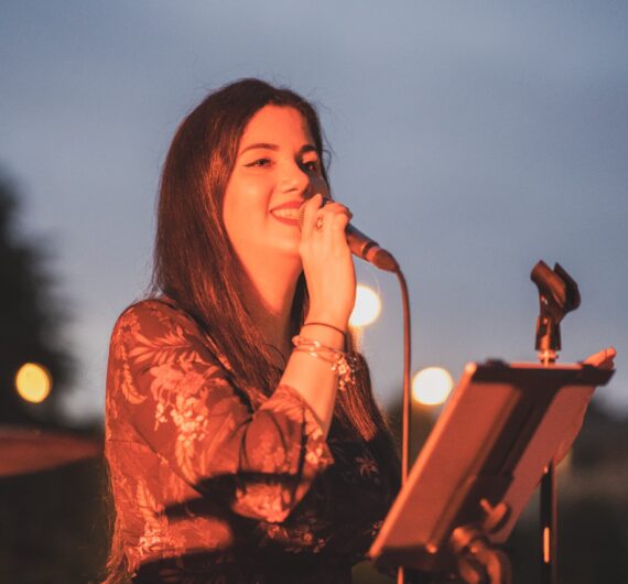 Lezioni di Canto Moderno Milano | Vocal Coach Milano | Federica Nuzzi