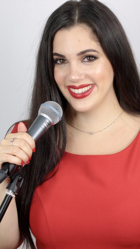 Lezioni di Canto Moderno Milano | Vocal Coach Milano | Federica Nuzzi